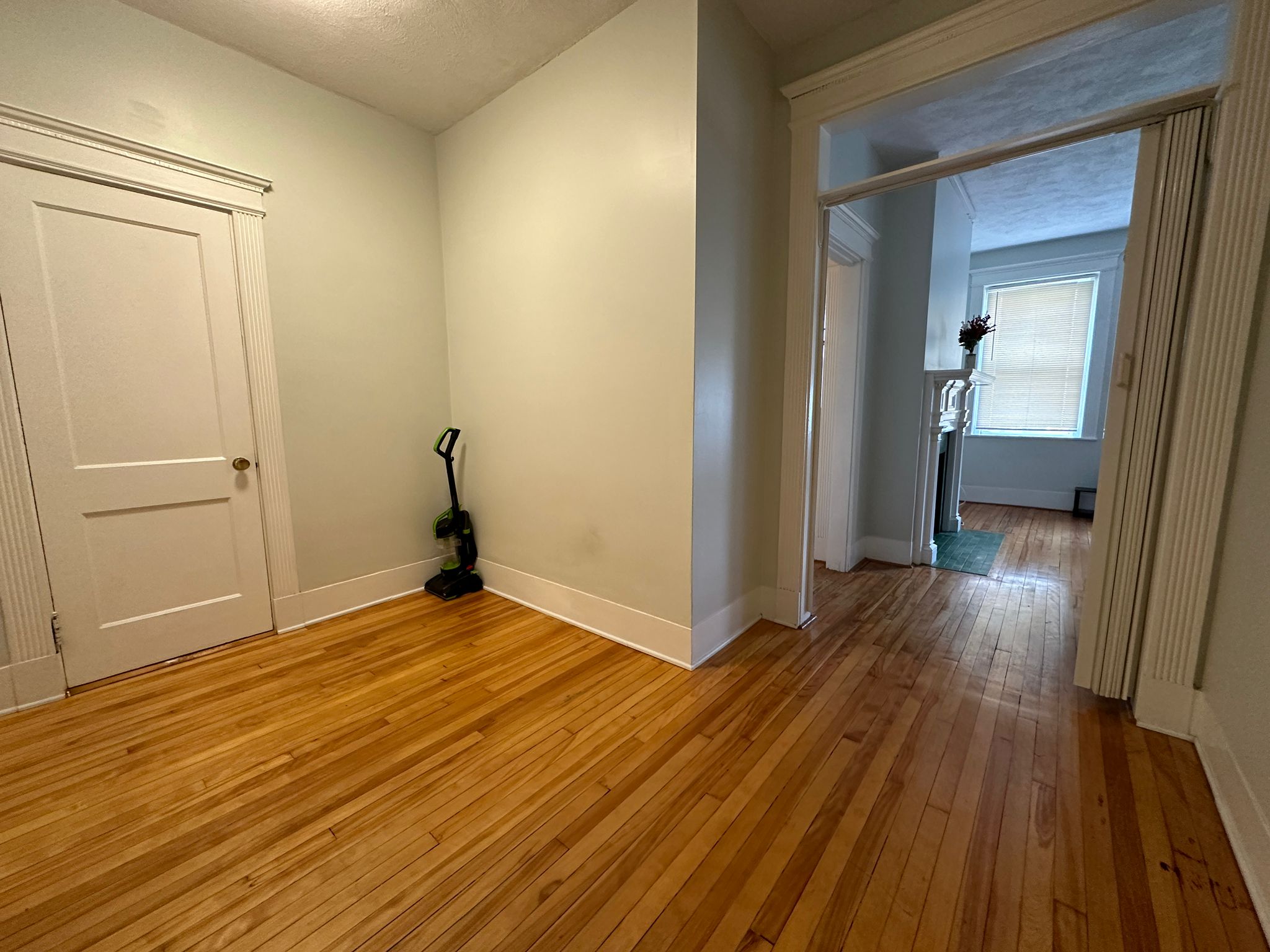 1 bed, 1 bath apartment for rent at 5 Spofford Rd Unit 9, Brighton — photo 14 of 16