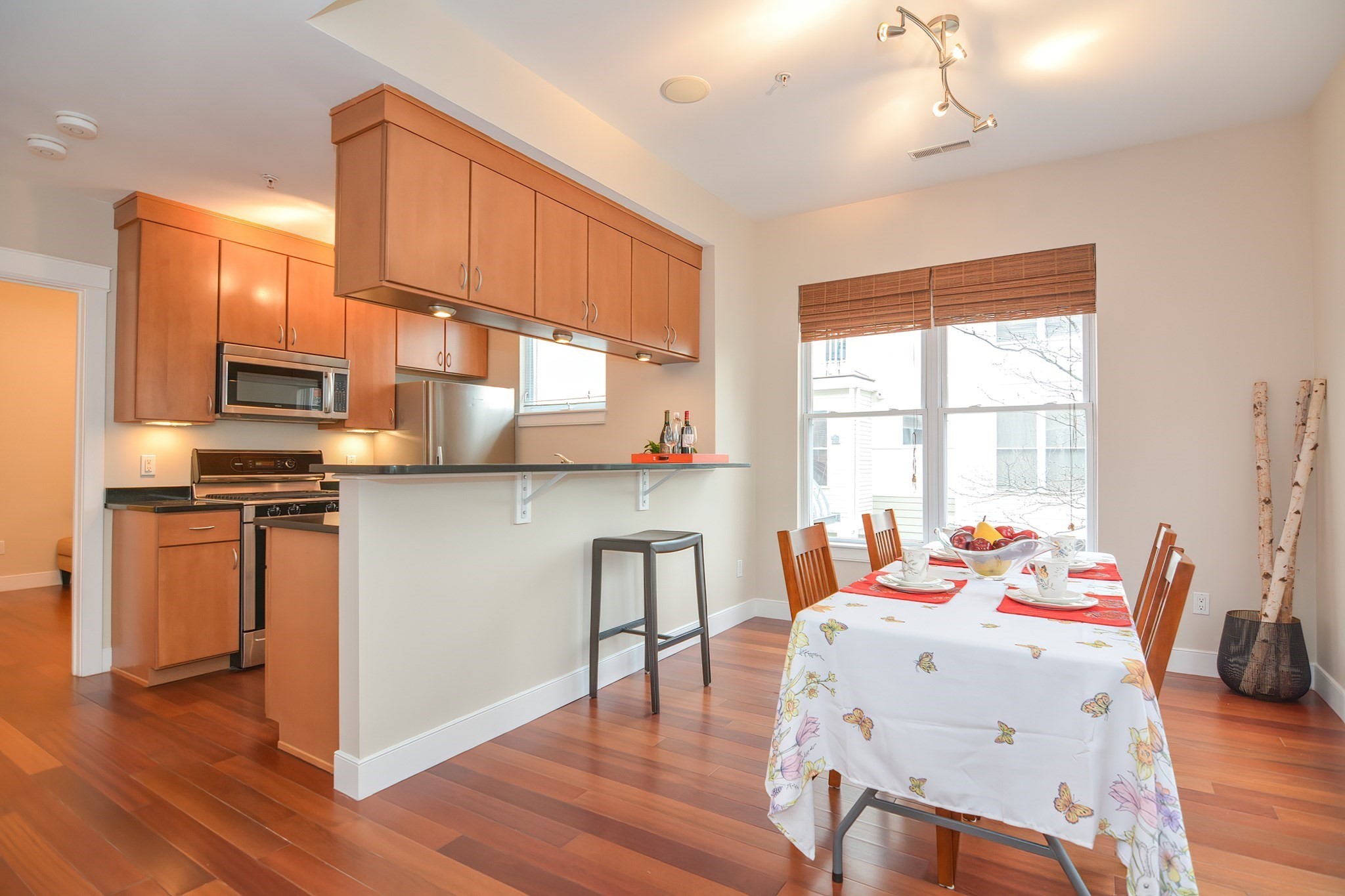 1 bed, 1 bath apartment for rent at 27 Wheeler St Unit 218, Cambridge Highlands — photo 12 of 16