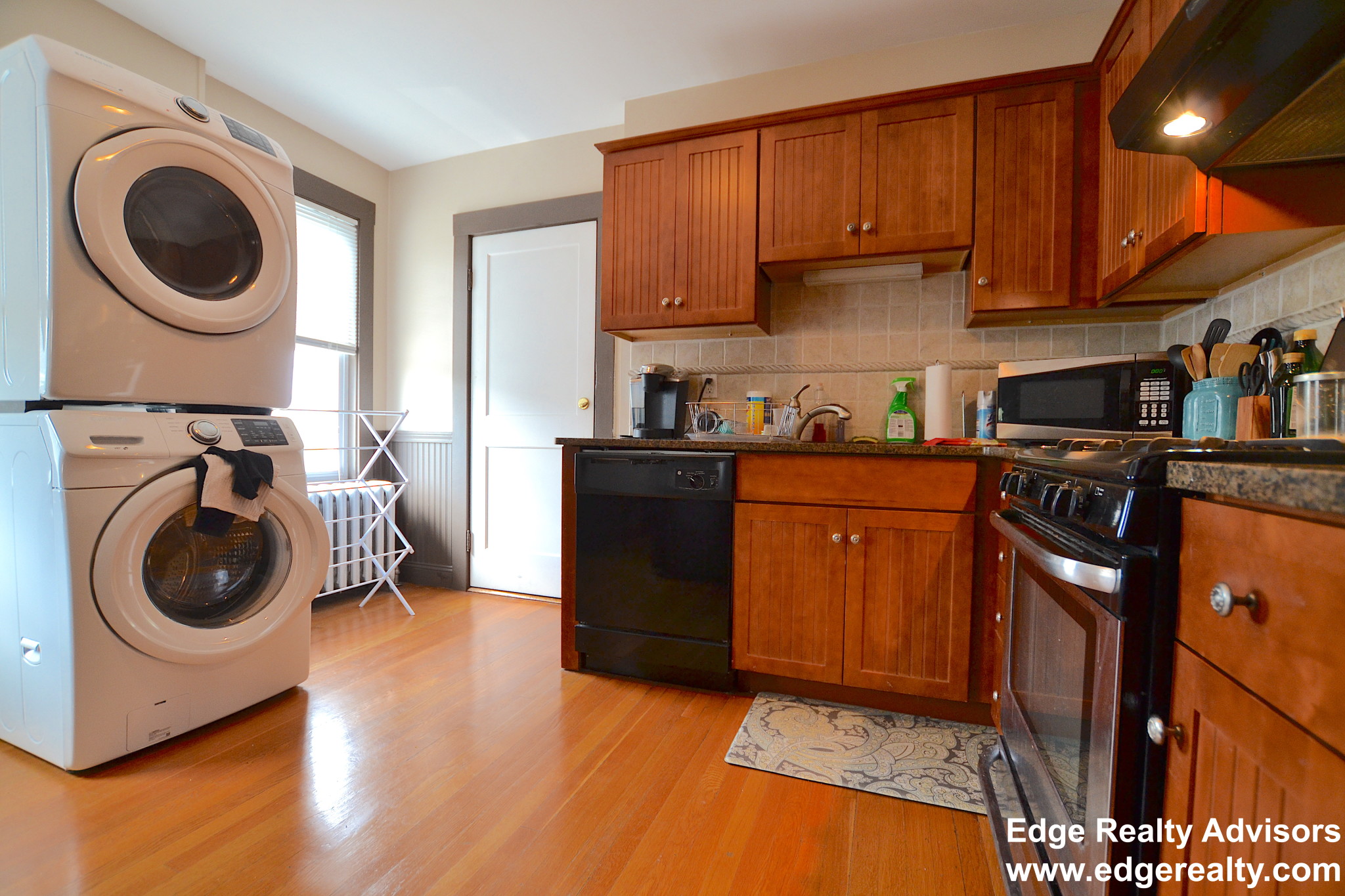 4 bed, 2 bath apartment for rent at 11 South Crescent Circuit Unit 2, Brighton — photo 4 of 15