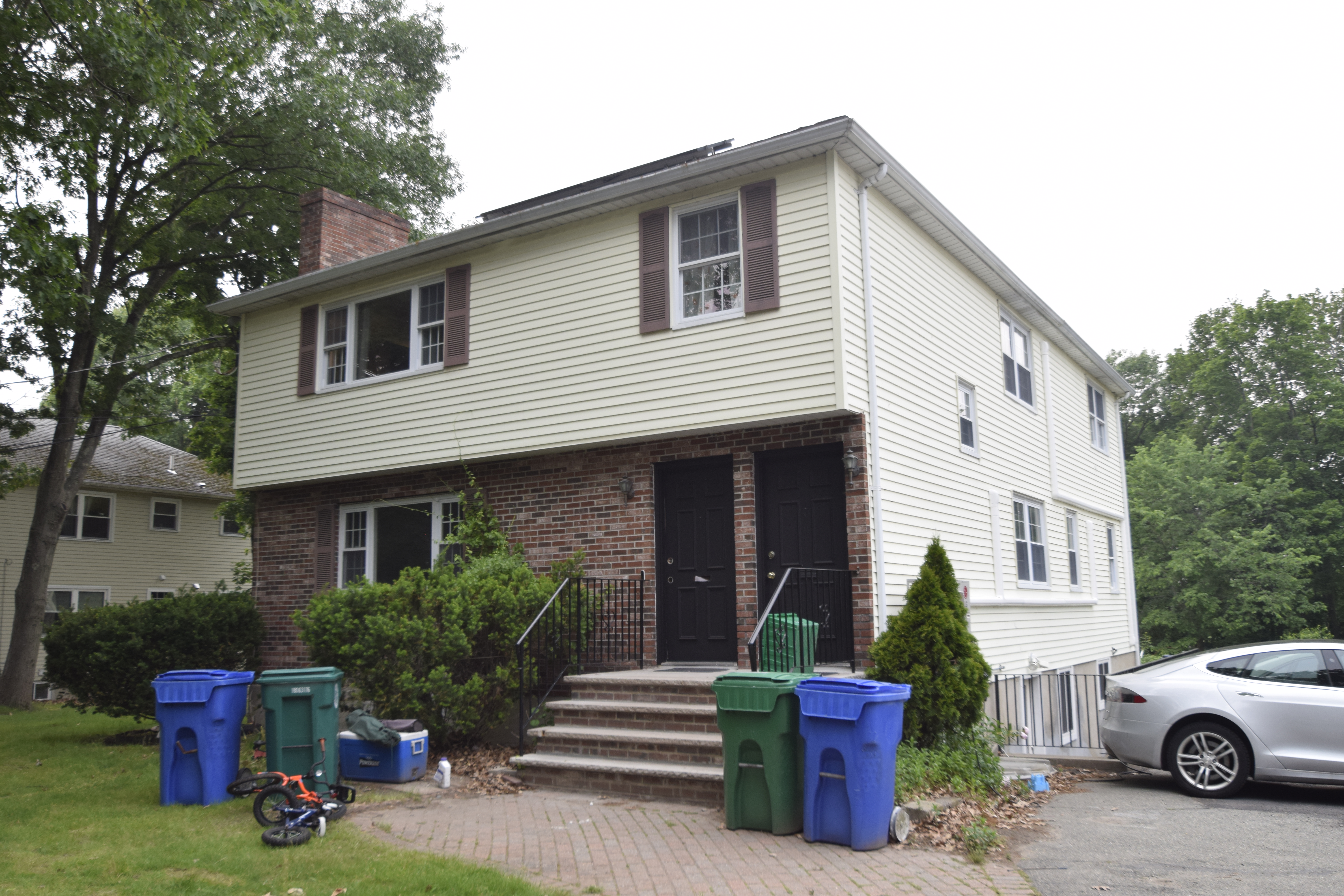3 bed, 1.5 bath apartment for rent at 1189 Boylston St Unit 1, Newton — photo 18 of 18