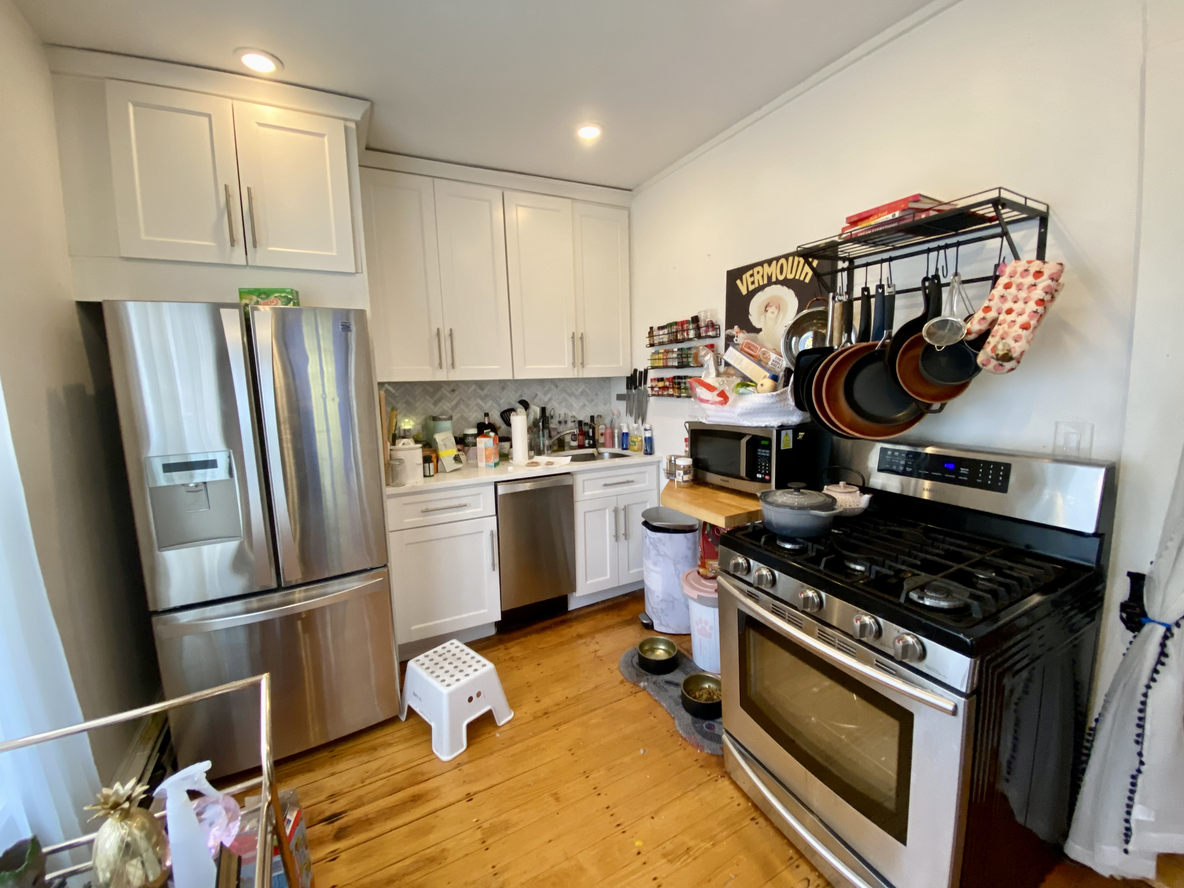 Studio bed, 1 bath apartment for rent at 41 Elmore St Unit 3, Roxbury