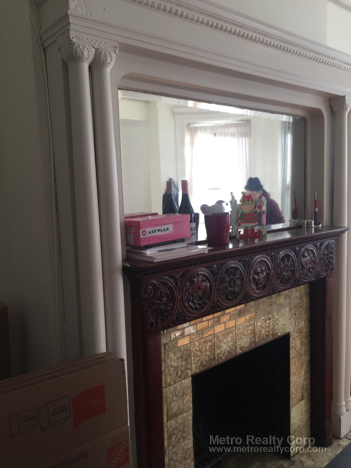 15 Bay State Rd, Fenway