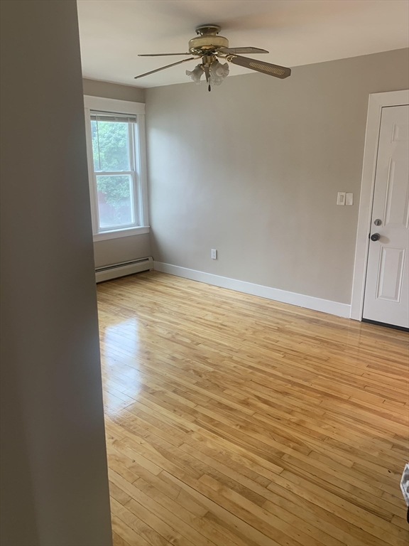 292 Providence Rd, Grafton