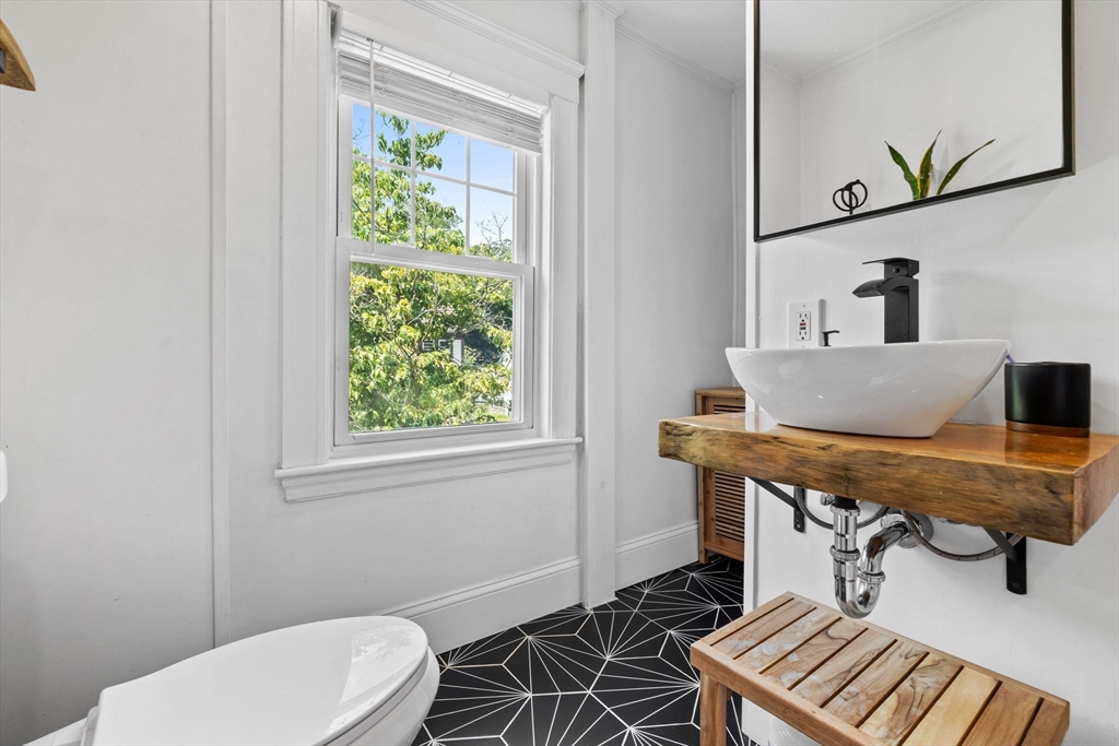 11 Pkwa, North Medford