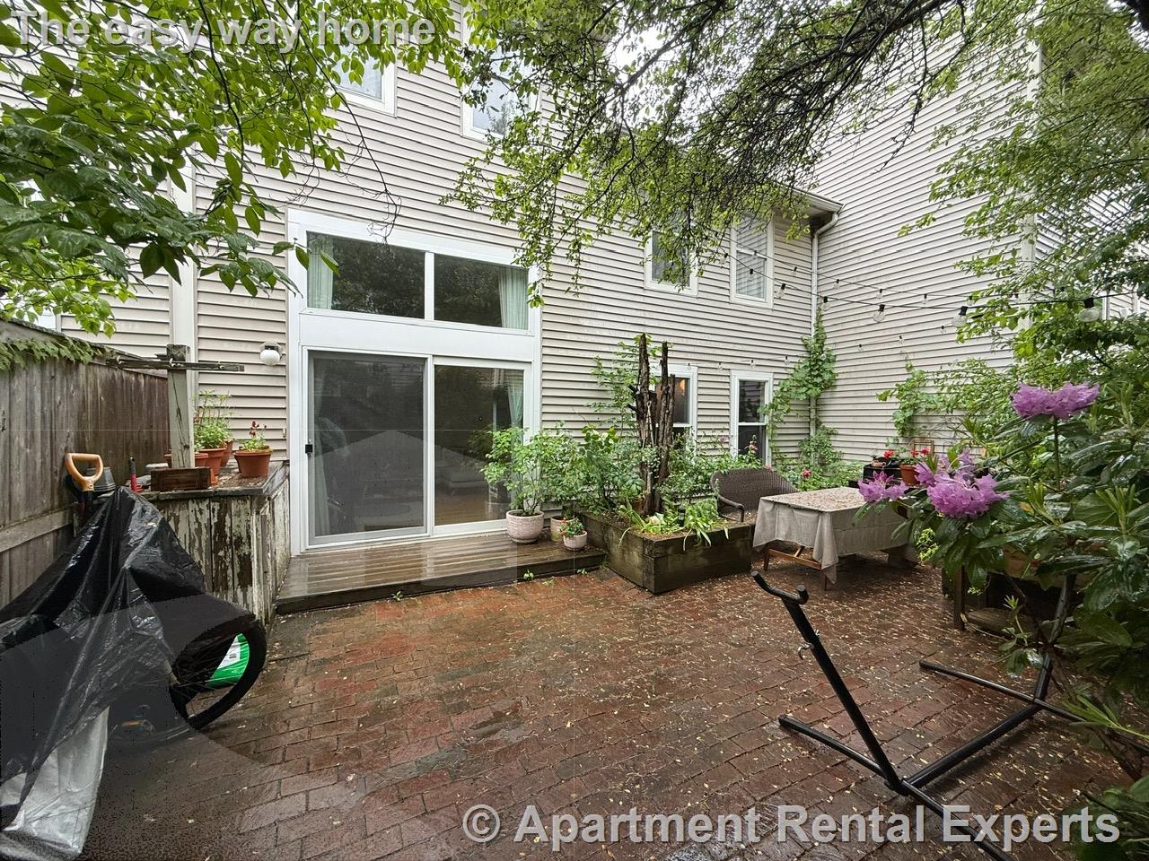 32A Warwick St, Davis Square