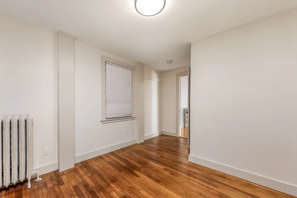 102 Washington St, Old Town