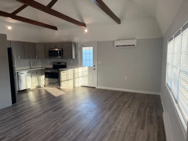 68 North Ave, Abington