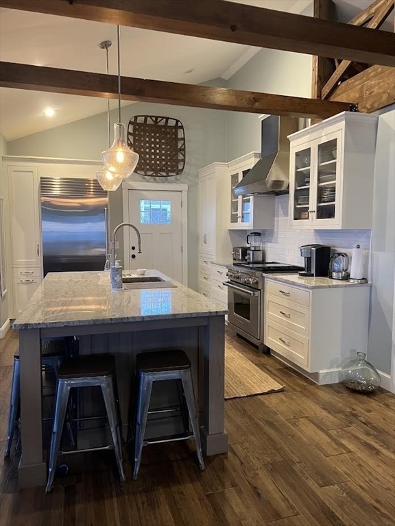 37 River Rd, Little Neck