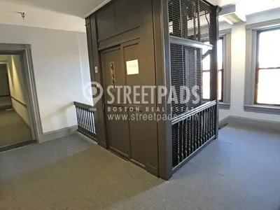 504 Beacon St, Back Bay