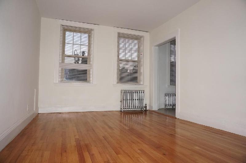 1848 Commonwealth Ave, Brighton