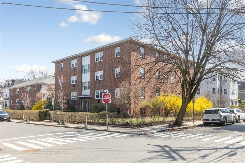 30 Chester, Davis Square