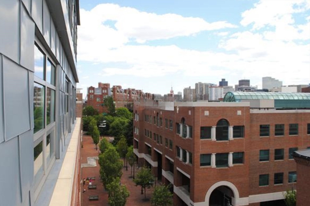 17 Otis St, East Cambridge