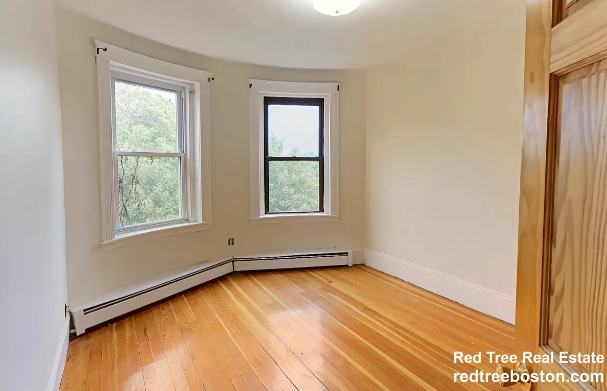 1680 Commonwealth Ave, Brighton