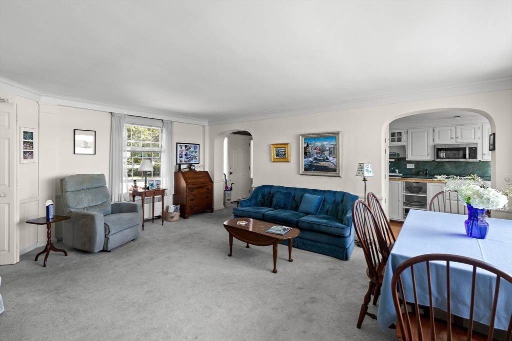 37 Marmion Way, Rockport