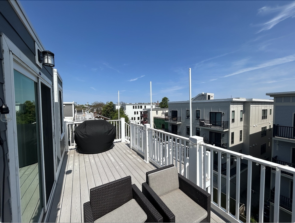 179 London St, East Boston