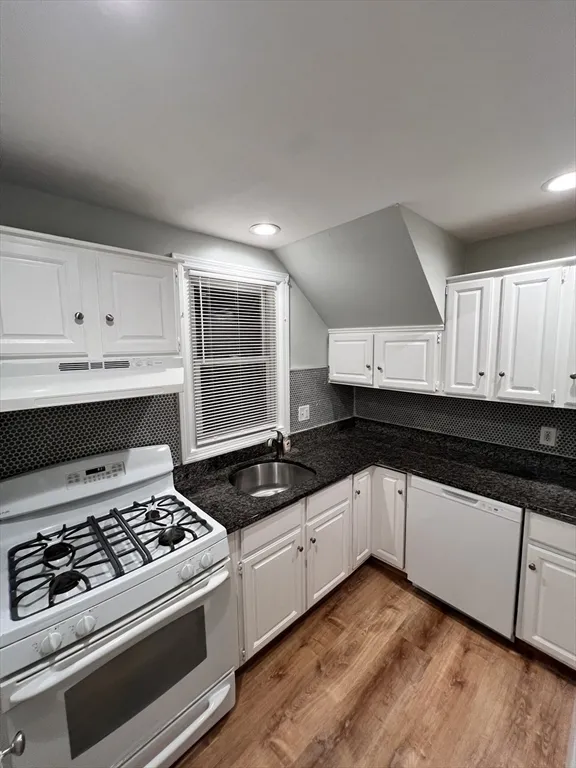 11 2nd St, North Andover