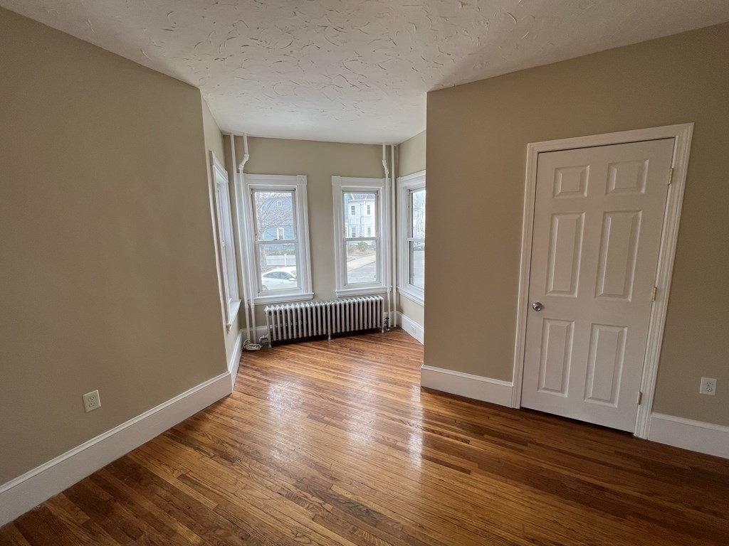 100 Walnut St, Glendale