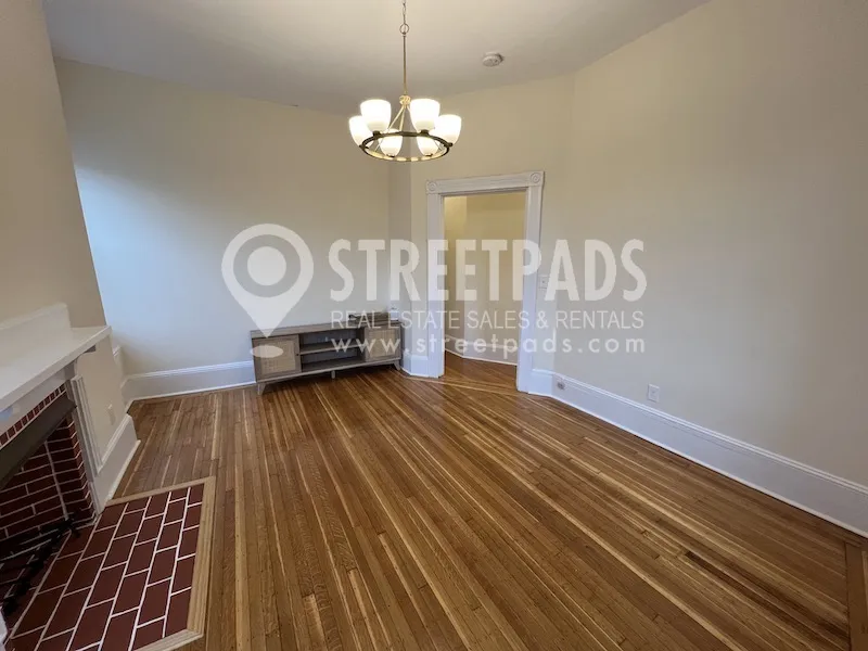 95 Mount Vernon St, Beacon Hill