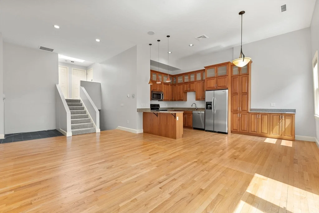 403 Marlborough St, Back Bay