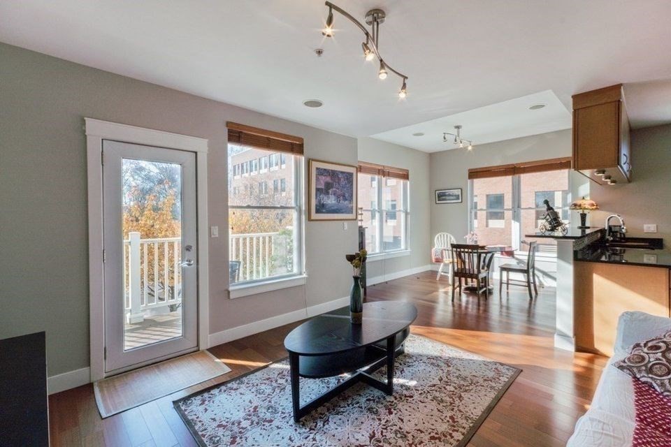 27 Wheeler, Cambridge Highlands