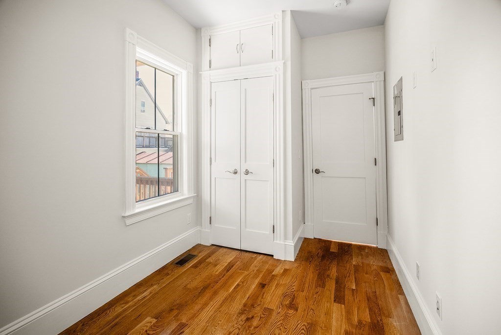 34 Henry St, Everett