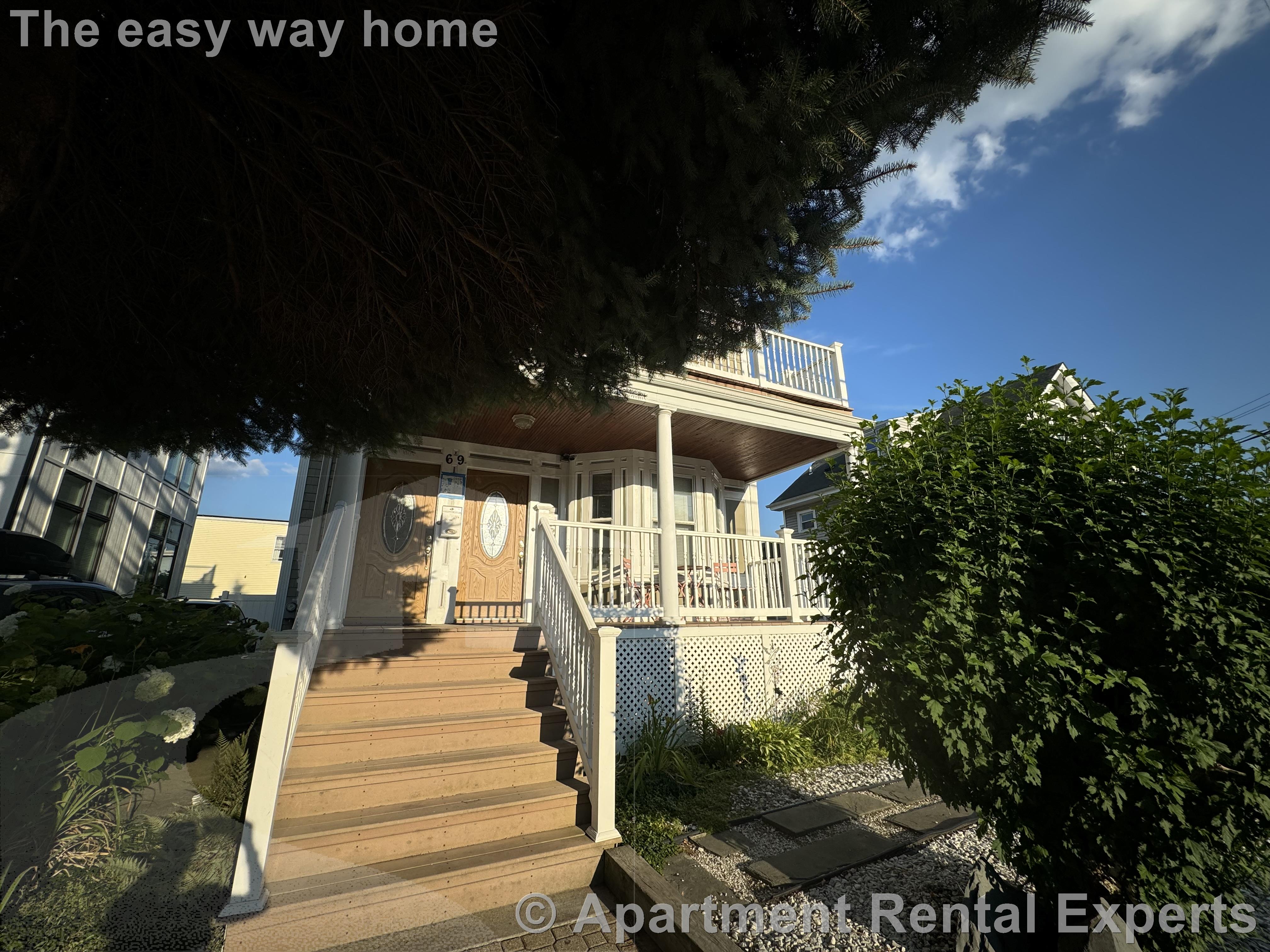 69 School St, Union Square