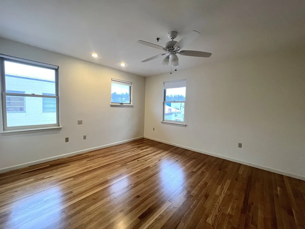 31 Channing St, Newton