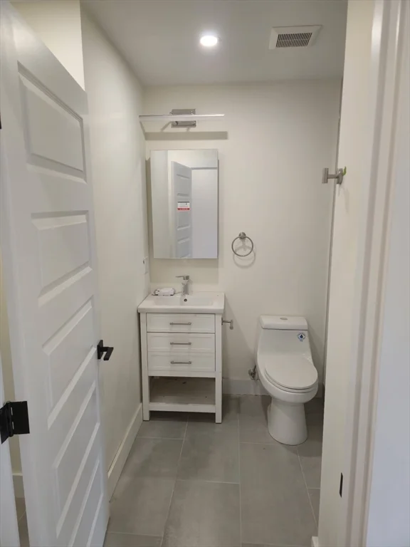 28-30 Clifton, Roxbury