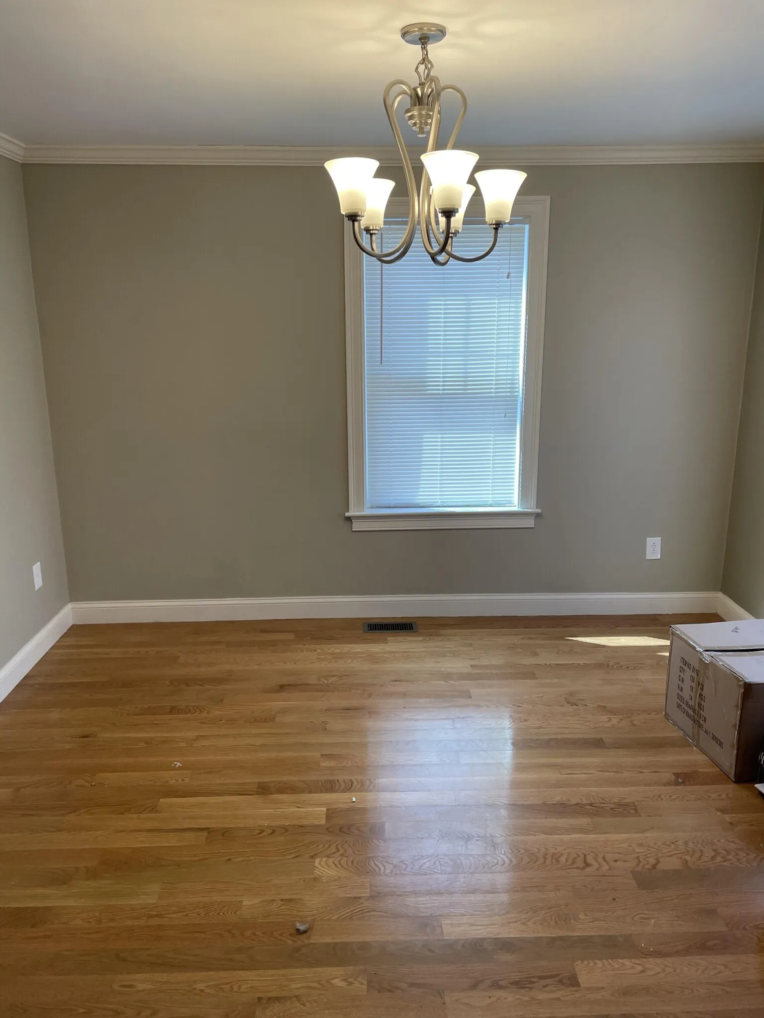 622 Trapelo Rd, Belmont