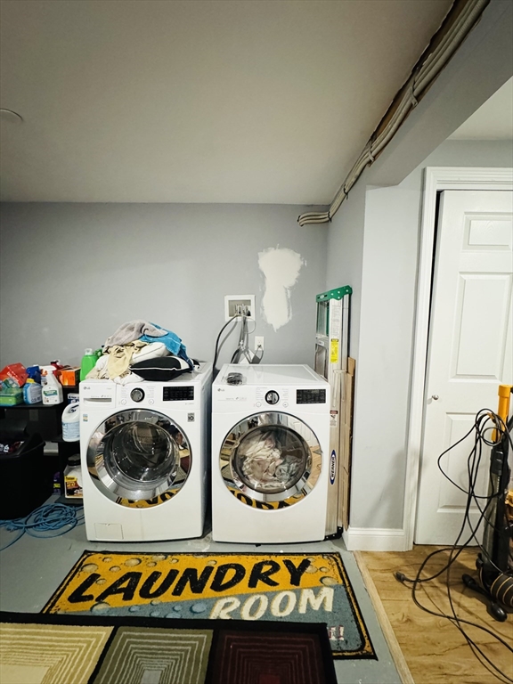 112 Harvard St, Glendale