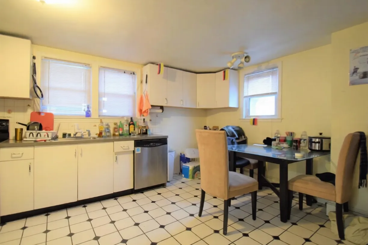 505 Washington St, Brighton