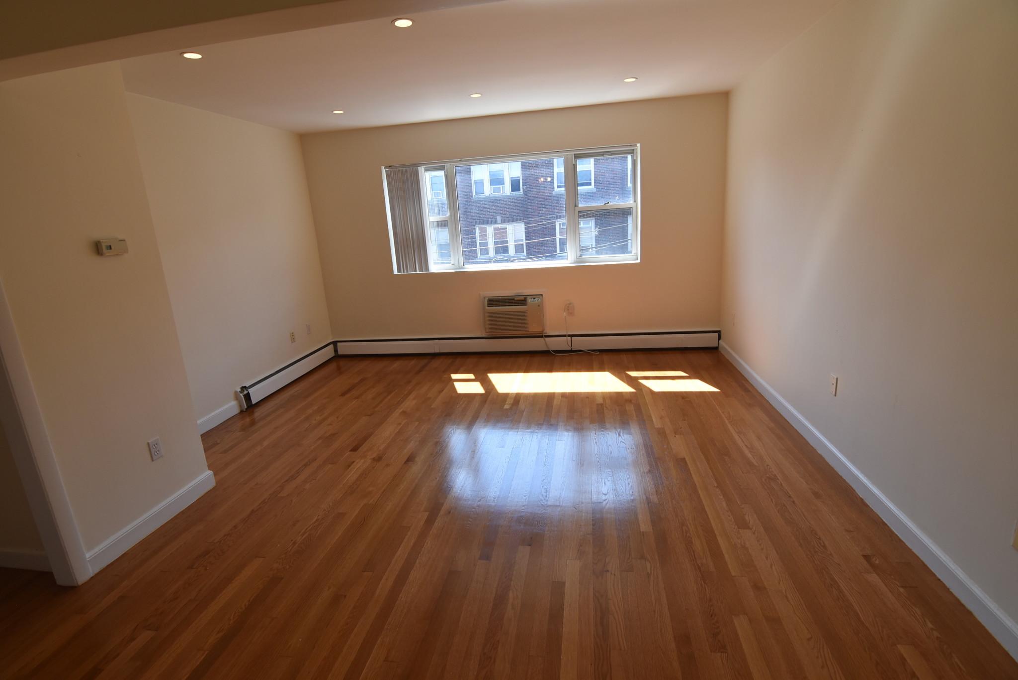 34 Gardner St, Allston