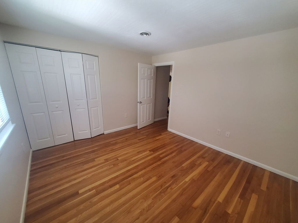 174 Pine St, Holbrook