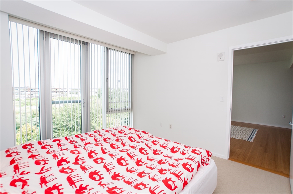 2 Earhart St, East Cambridge