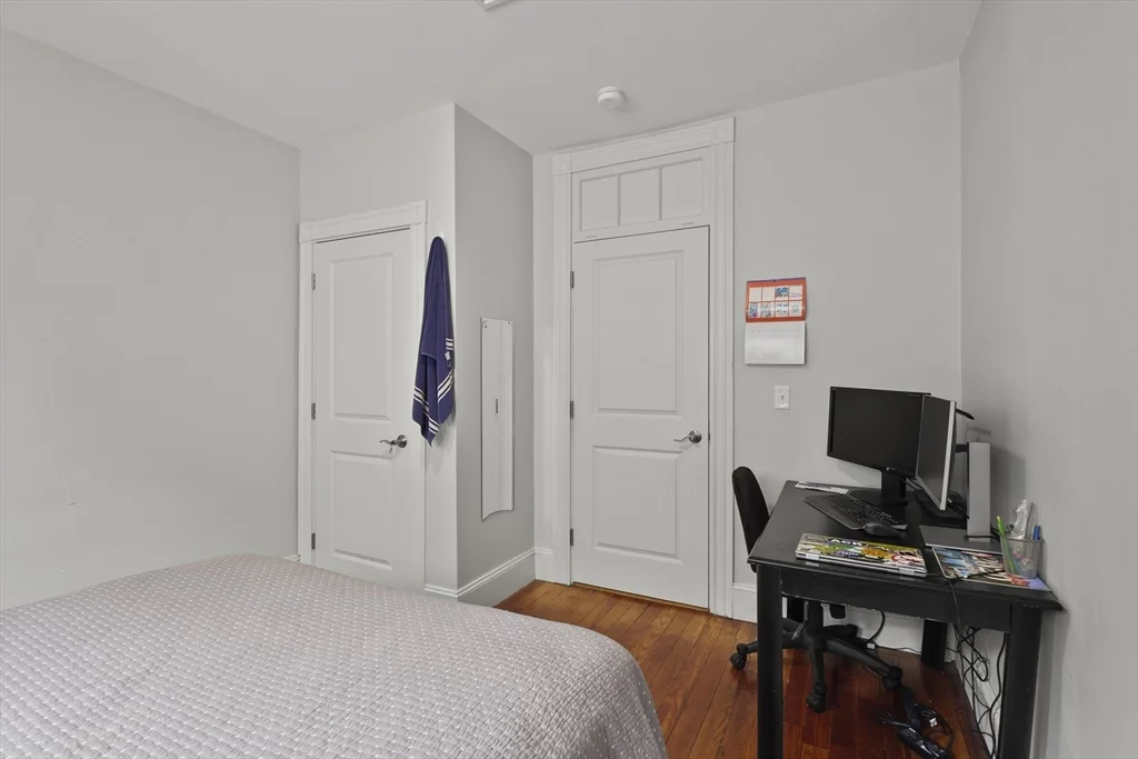 139 Adams St, Waltham