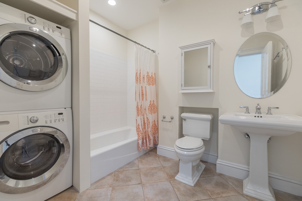 39 Marlborough, Back Bay