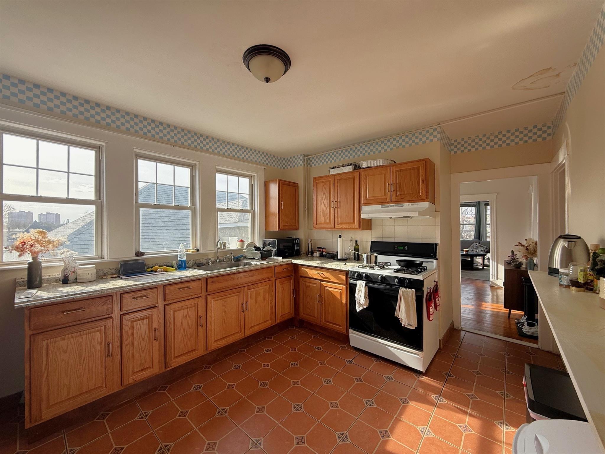 74 Newbury St, Teele Square