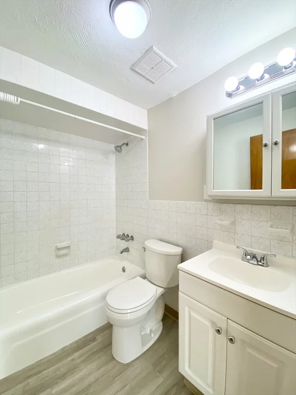 128 Salem St, Malden