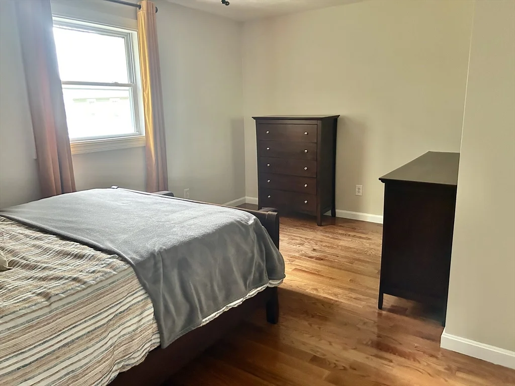 11 Carpenter Ave, Attleboro