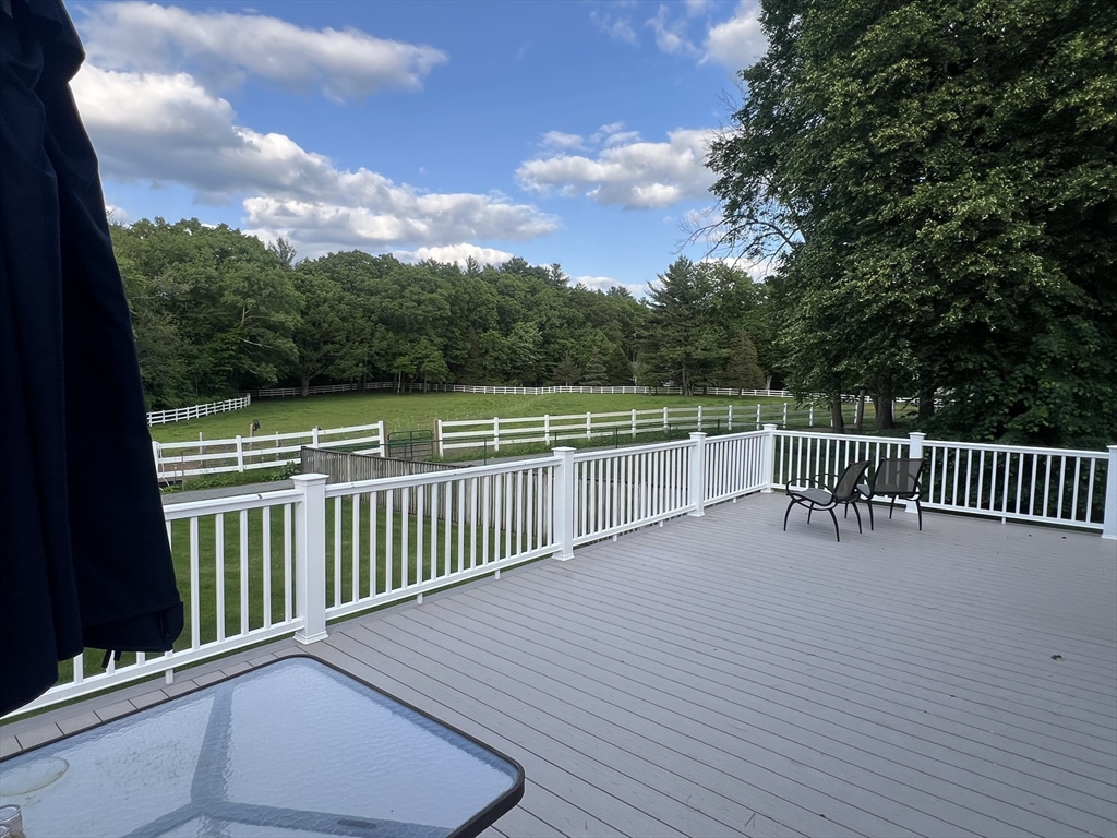 243 Dudley Rd, Bedford