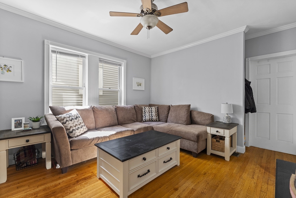 180 W 8th, South Boston