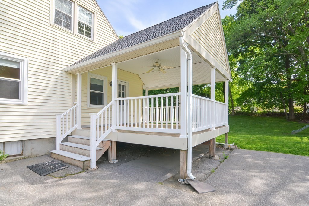 33 Robin Rd, Westborough