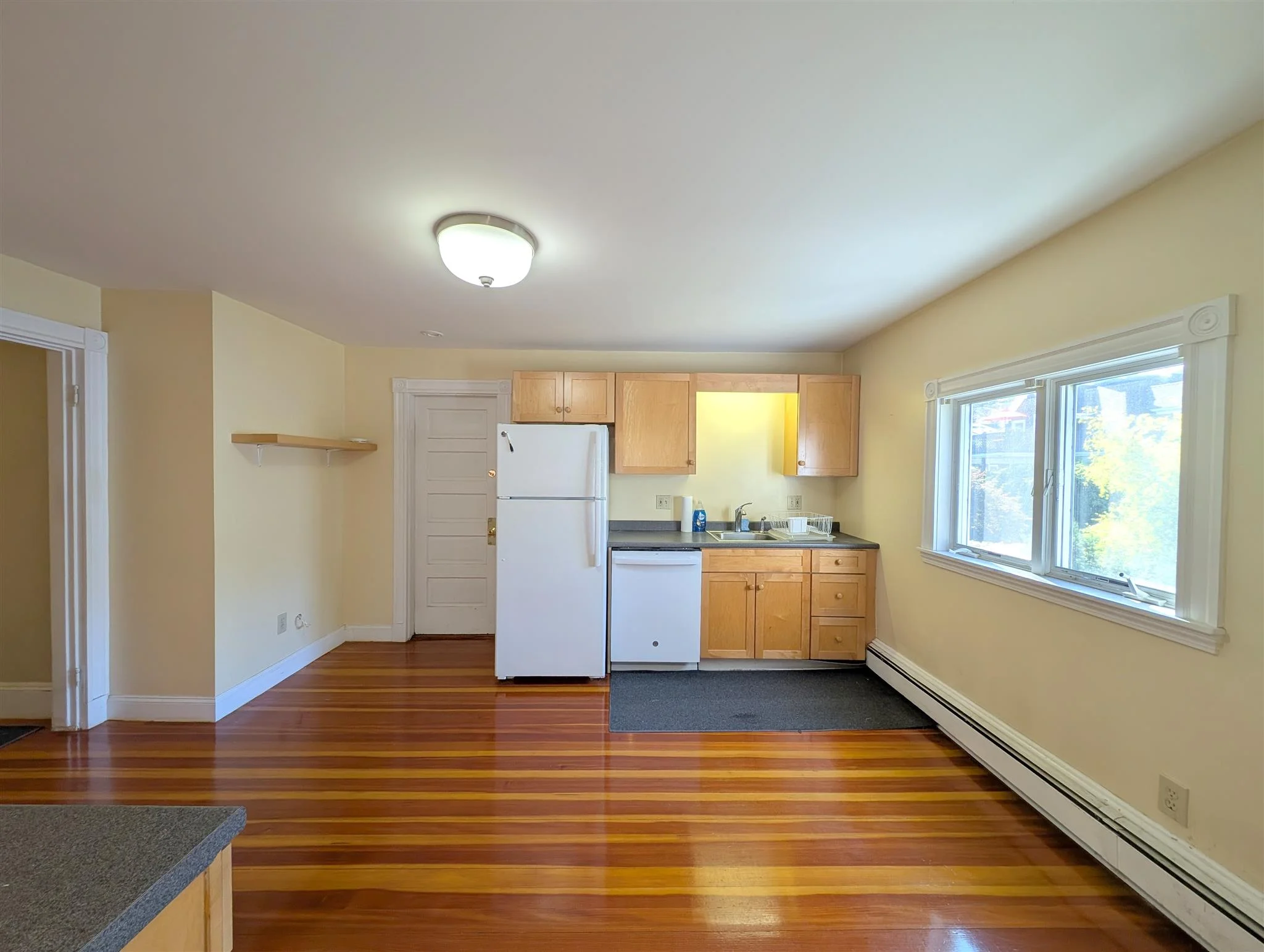 41 Bay State Ave, Powder House Square