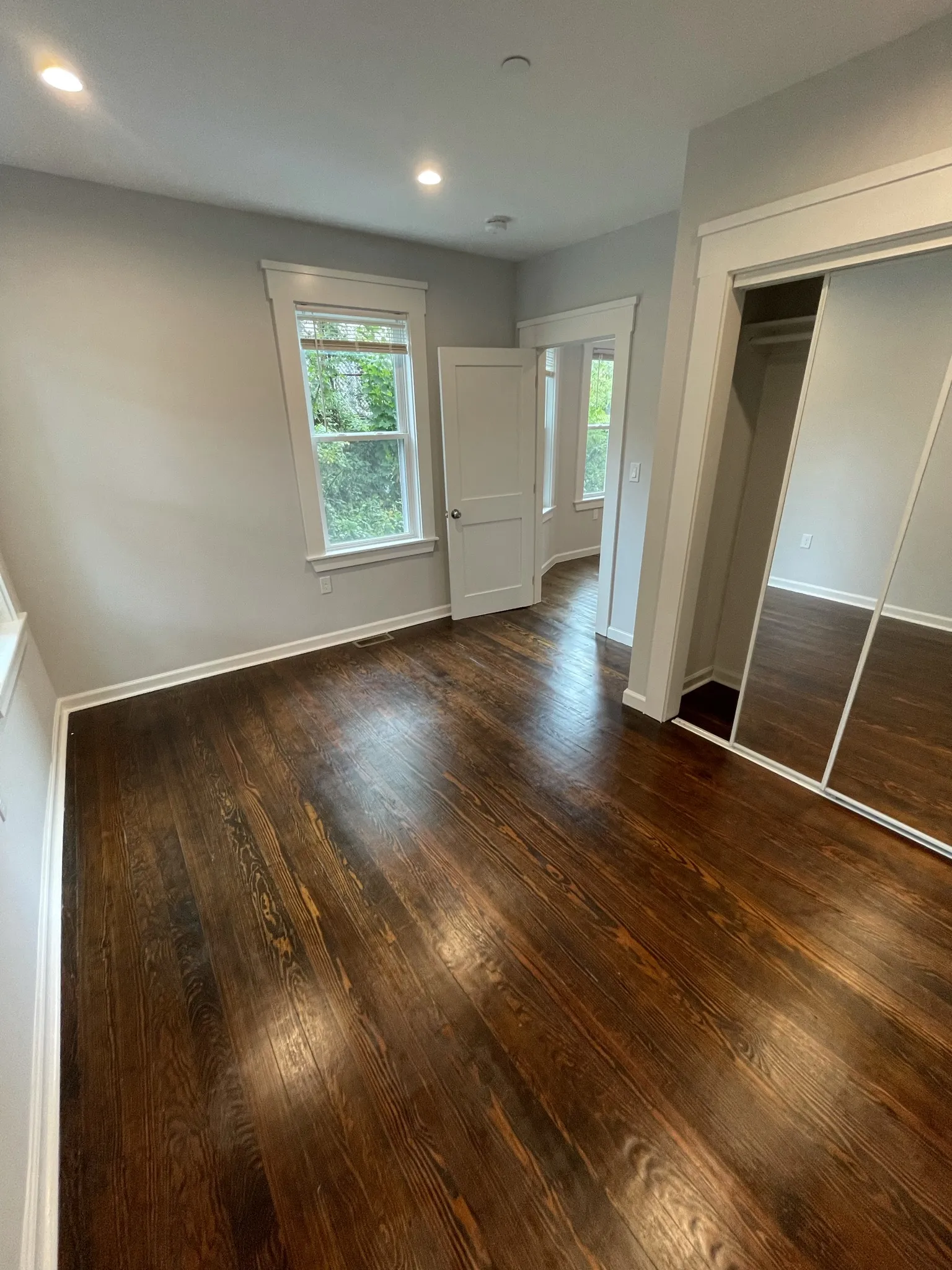 31 Raymond Ave, West Somerville