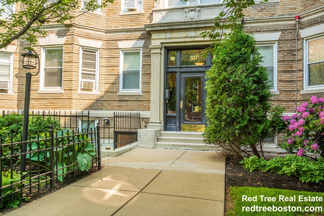 107 Queensberry St, Fenway