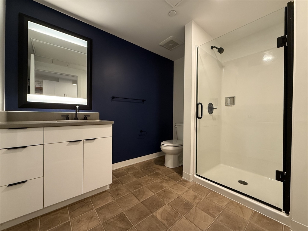 89 Brighton Ave, Allston