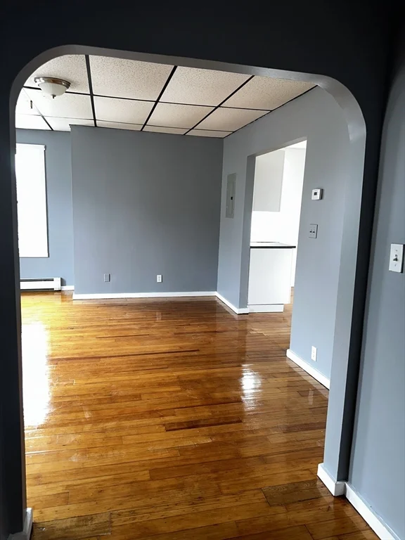 189 Fifth St, Fall River