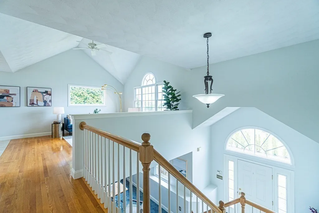 32 Waltham St, Woburn