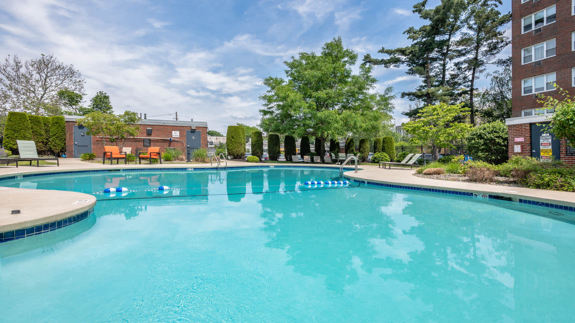 205 Walden St, Neighborhood Nine