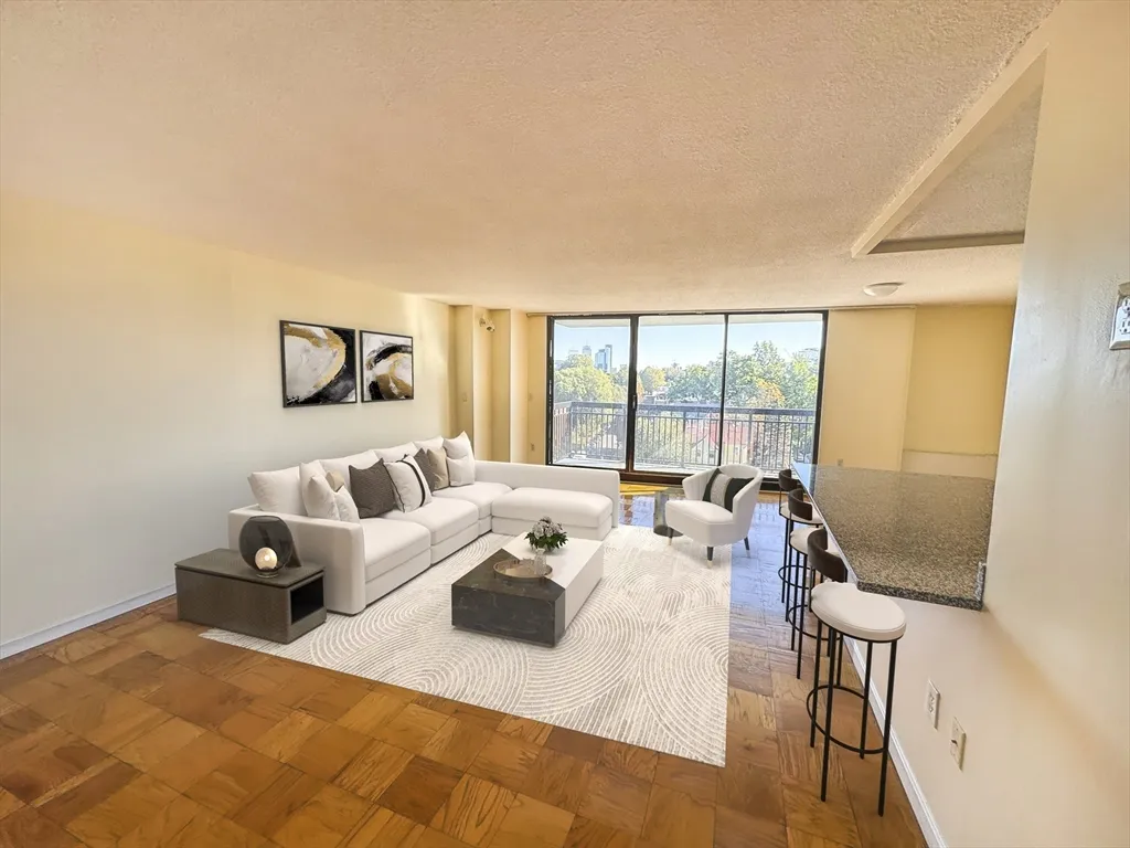 50 Longwood Ave, Coolidge Corner